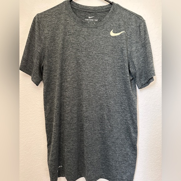 Bundle of 5 Men’s Nike Dri Fit Tees All Size Small - Picture 5 of 16